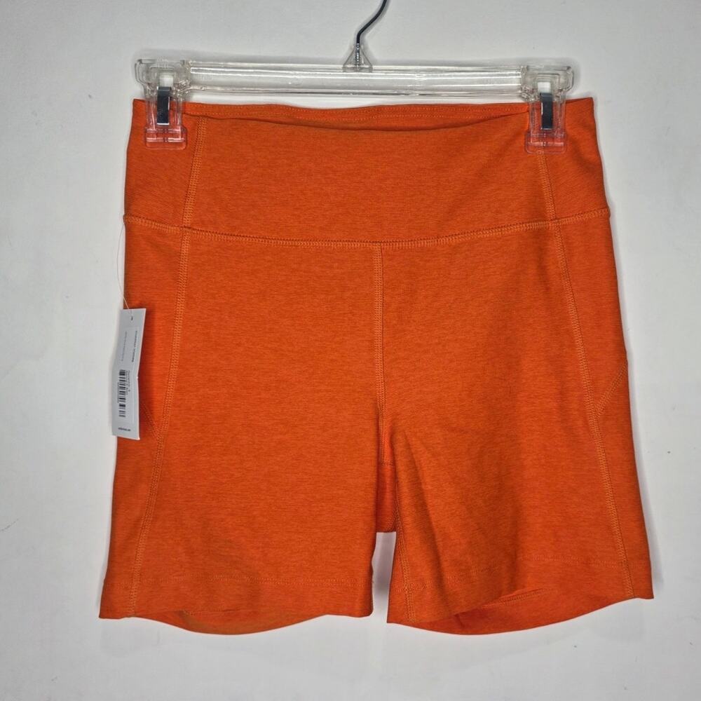NWT Outdoor Voices Warmup 5" biker short - small - clementine orange